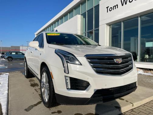 2019 Cadillac XT5 Premium Luxury