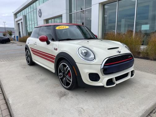 2017 MINI Hardtop John Cooper Works