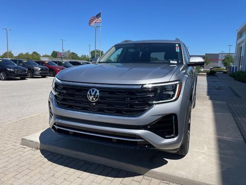 Silver Mist Metallic 2026 Volkswagen Atlas 2.0T SEL Premium R-Line