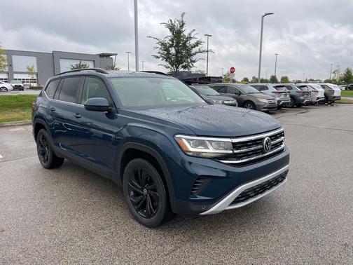 2022 Volkswagen Atlas 3.6L SE w/Technology