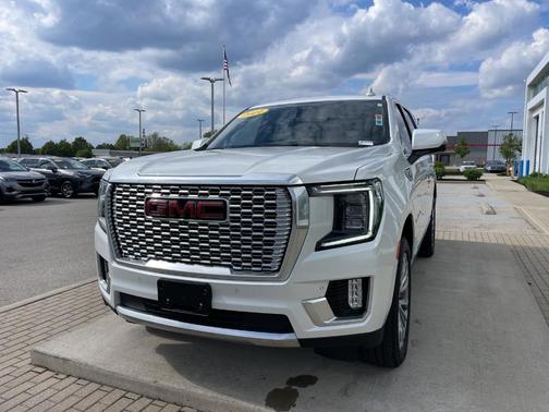 White Frost Tri-Coat 2021 GMC Yukon Denali