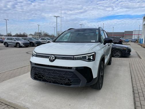 2026 Volkswagen Taos SE