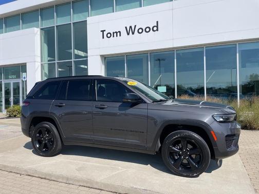 2023 Jeep Grand Cherokee Altitude