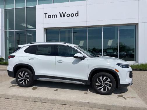 Pure White 2026 Volkswagen Tiguan 2.0T S