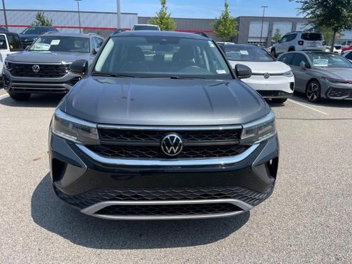Platinum Gray Metallic 2023 Volkswagen Taos 1.5T S