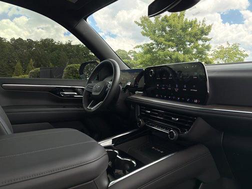 Cypress Grey 2025 Chevrolet Suburban Z71