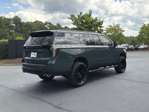 Cypress Grey 2025 Chevrolet Suburban Z71
