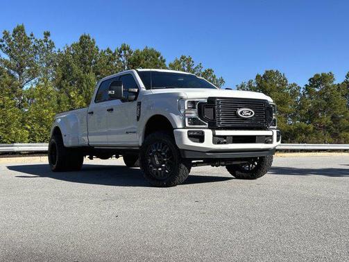 2022 Ford F-350 Platinum
