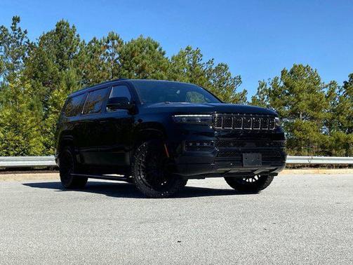 2023 Jeep Grand Wagoneer Series II Obsidian