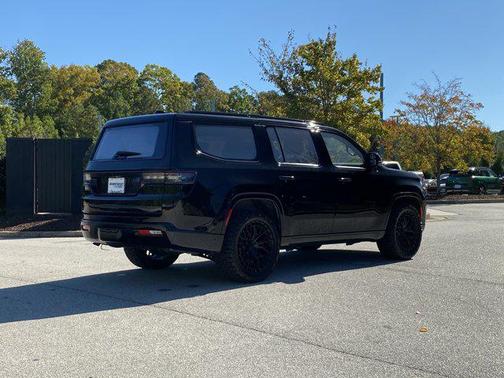 2023 Jeep Grand Wagoneer Series II Obsidian