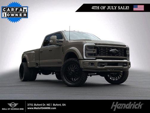 Green 2026 Ford F-450 Platinum