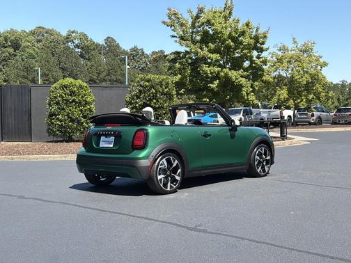 British Racing Green IV Metallic 2026 MINI Convertible Cooper S