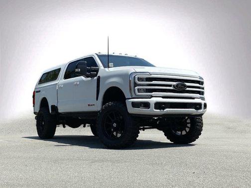 2023 Ford F-350 Lariat