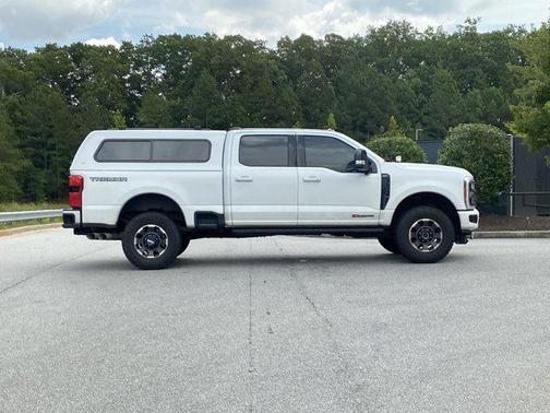 2023 Ford F-350 Lariat