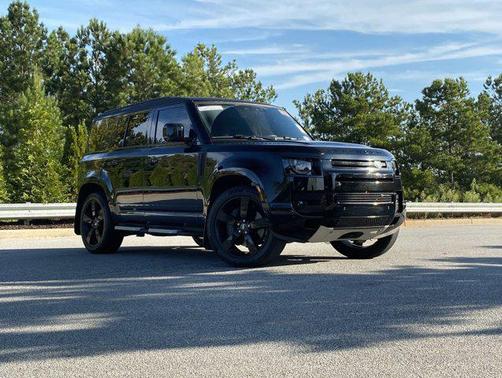 2023 Land Rover Defender 110 X-Dynamic SE