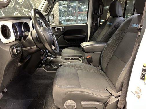 Photo 5 of 18 of 2021 Jeep Wrangler Unlimited Sport