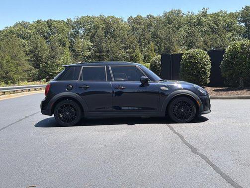 MINI Yours Enigmatic Black Metallic 2023 MINI Hardtop Cooper S