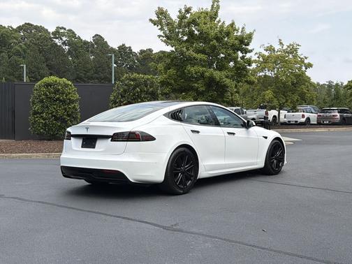 2022 Tesla Model S Dual Motor All-Wheel Drive