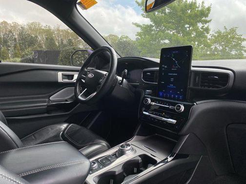 Carbonized Gray Metallic 2021 Ford Explorer ST