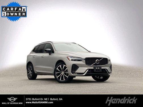 2025 Volvo XC60 B5 Plus