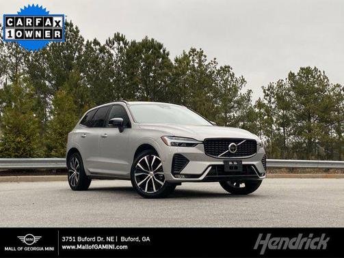 2025 Volvo XC60 B5 Plus