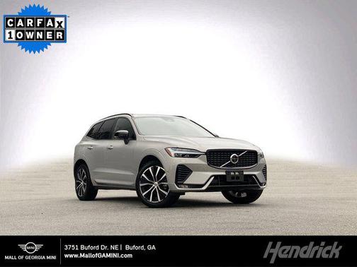 2025 Volvo XC60 B5 Plus