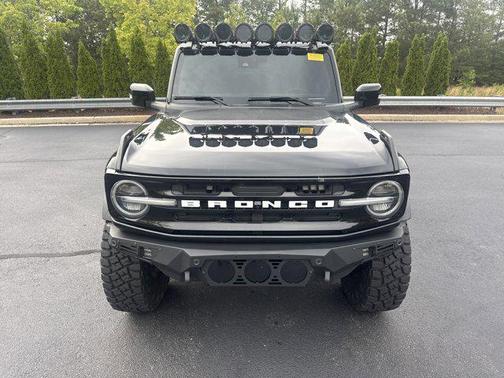 Shadow Black 2022 Ford Bronco Outer Banks
