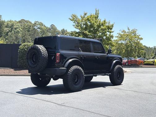 Shadow Black 2022 Ford Bronco Outer Banks