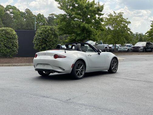 CERAMIC METALLIC [SILVER] 2016 Mazda MX-5 Miata Grand Touring
