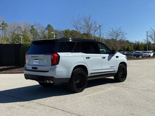 2025 GMC Yukon Denali Ultimate