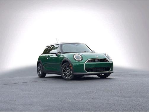 British Racing Green IV Metallic 2026 MINI Hardtop Cooper S