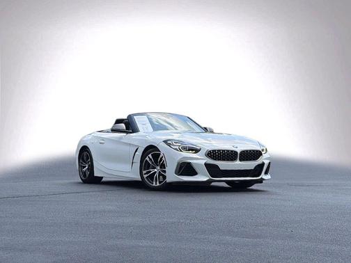 Alpine White 2022 BMW Z4 M40i