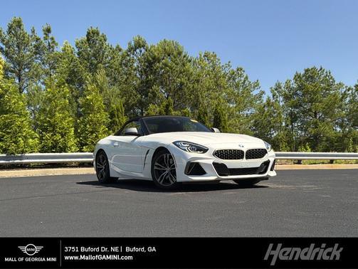 Alpine White 2022 BMW Z4 M40i