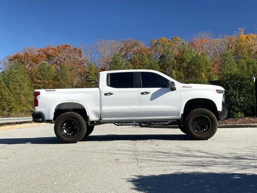 2022 Chevrolet Silverado 1500 Custom Trail Boss
