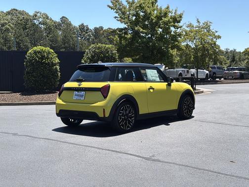 Sunny Side Yellow 2026 MINI Hardtop Cooper S