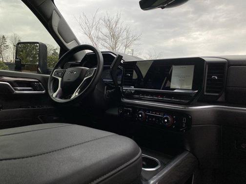 2025 Chevrolet Silverado 2500 LTZ