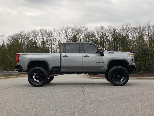 2025 Chevrolet Silverado 2500 LTZ