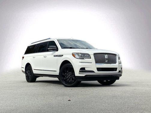 2023 Lincoln Navigator Reserve