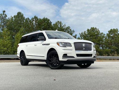 2023 Lincoln Navigator Reserve