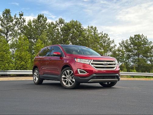 Ruby Red Metallic Tinted Clearcoat 2018 Ford Edge Titanium