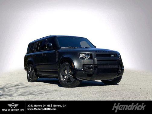 2023 Land Rover Defender 130 X-Dynamic SE