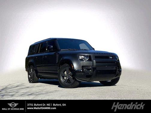 2023 Land Rover Defender 130 X-Dynamic SE