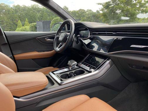 2023 Audi RS Q8 4.0T