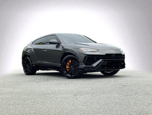 2024 Lamborghini Urus S