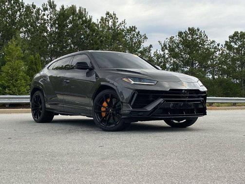 2024 Lamborghini Urus S