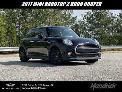 2017 MINI Hardtop Cooper