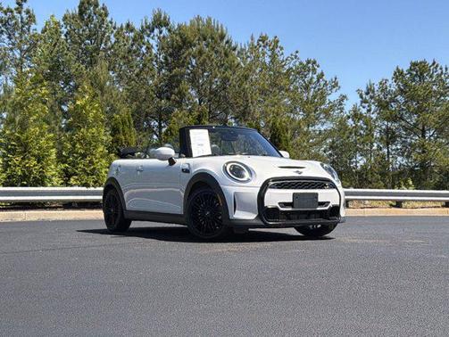 Nanuq White Metallic 2024 MINI Convertible Cooper S