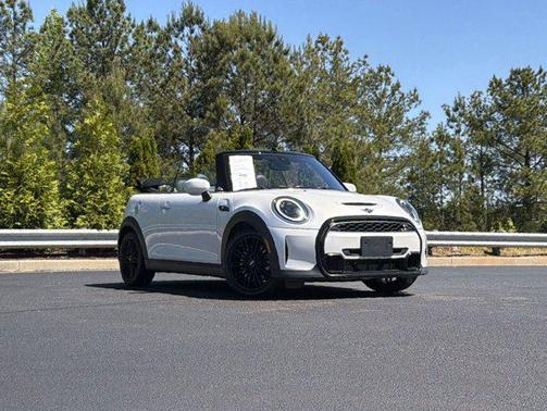 Nanuq White Metallic 2024 MINI Convertible Cooper S