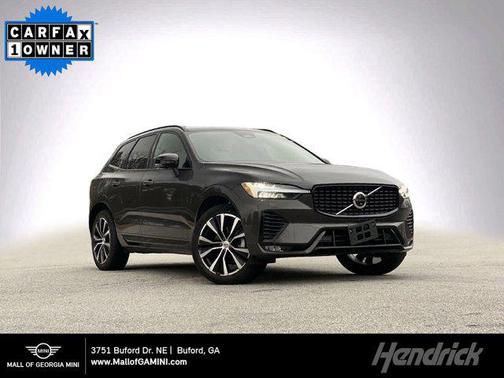 2025 Volvo XC60 B5 Plus