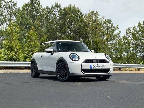Nanuq White Metallic 2025 MINI Hardtop Cooper S